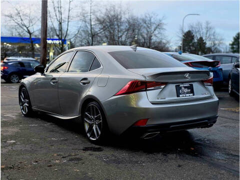 2018 Lexus IS 350