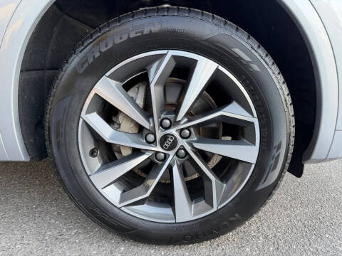 2022 Audi Q5 quattro S line Prem Plus 45 TFSI