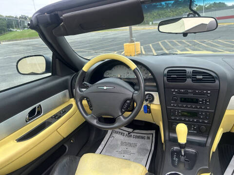 2002 Ford Thunderbird Deluxe