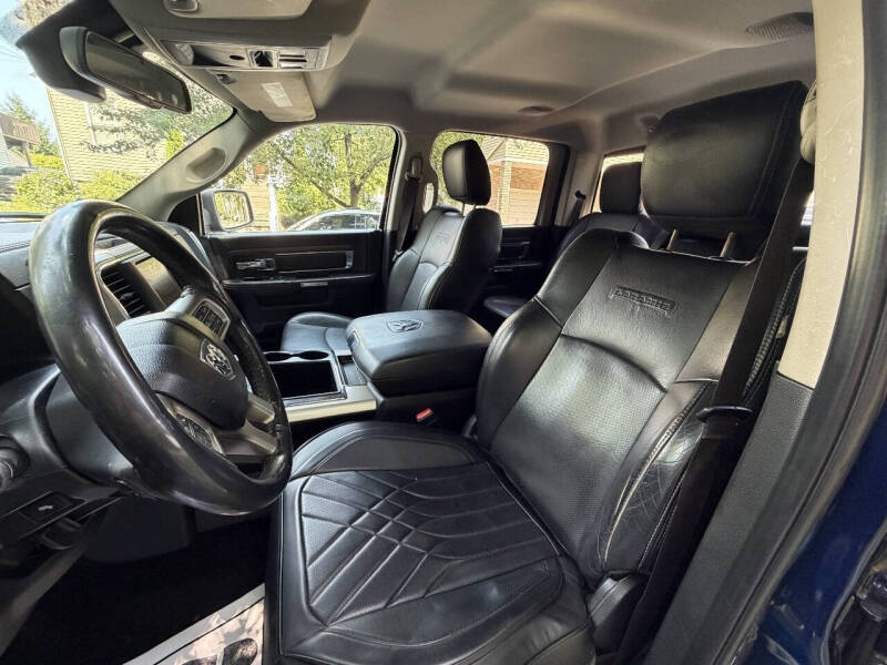 2015 RAM 1500 Laramie