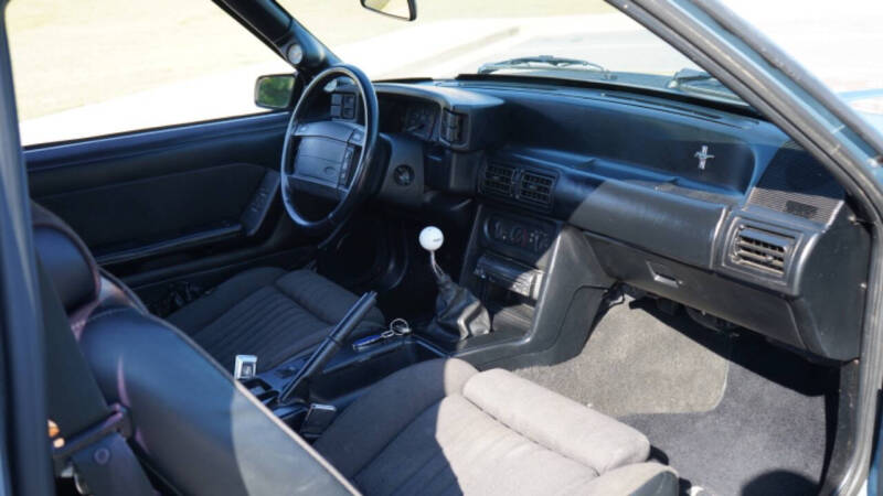 1990 Ford Mustang LX 5.0