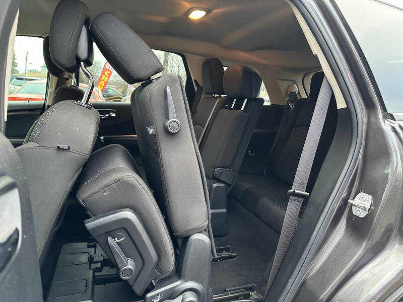 2020 Dodge Journey SE Value