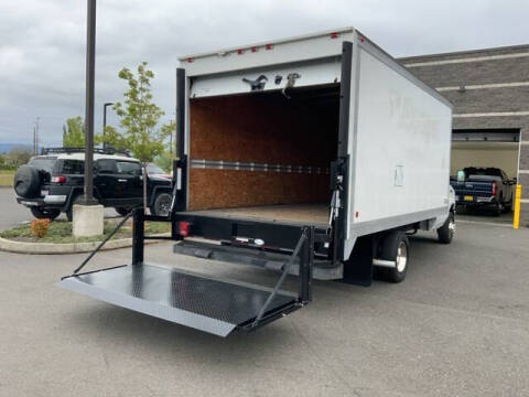 2018 Ford E-Series E-450 SD