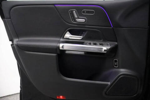 2025 Mercedes-Benz GLB GLB 250 4MATIC