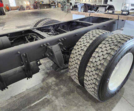 2016 Freightliner M2 106