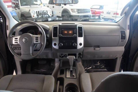 2017 Nissan Frontier SV