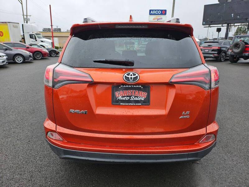 2016 Toyota RAV4 LE