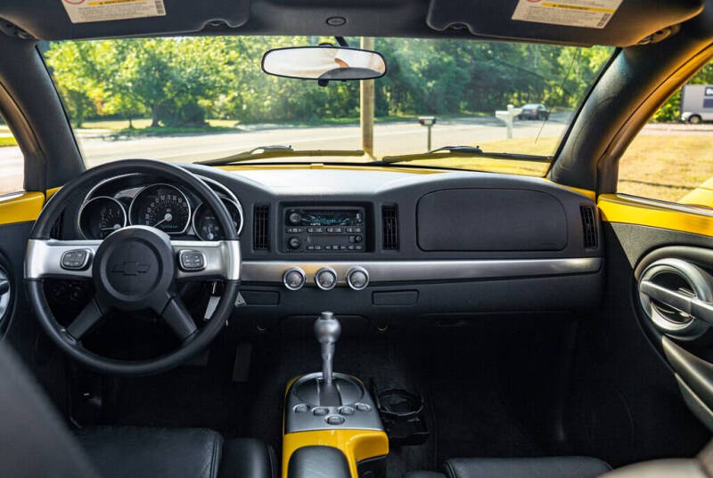 2005 Chevrolet SSR LS