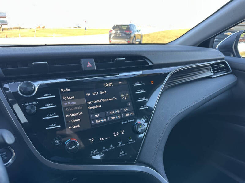 2019 Toyota Camry XLE