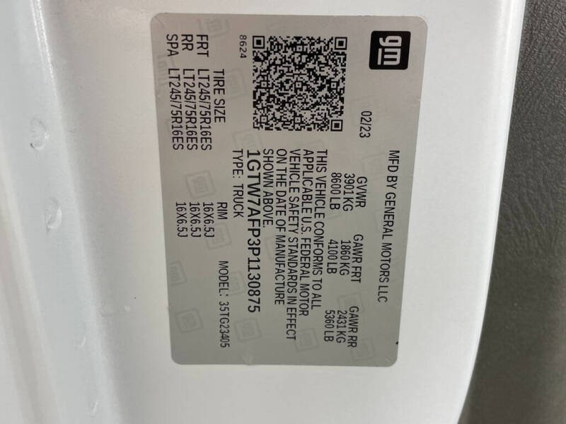 2023 GMC Savana 2500