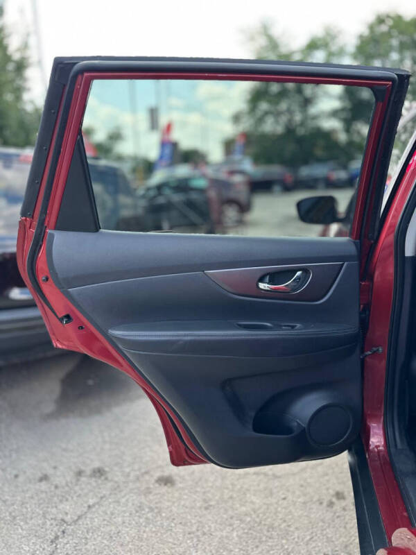 2016 Nissan Rogue