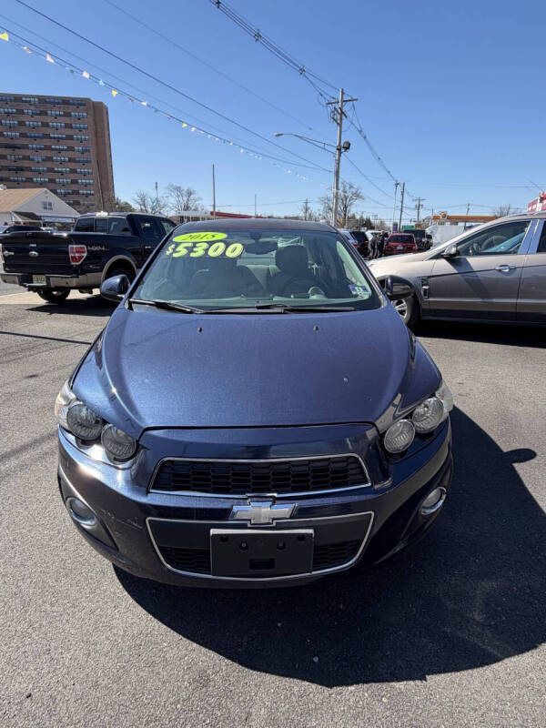 2015 Chevrolet Sonic LT Auto