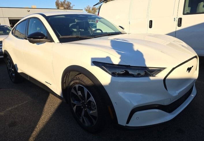 2024 Ford Mustang Mach-E Select