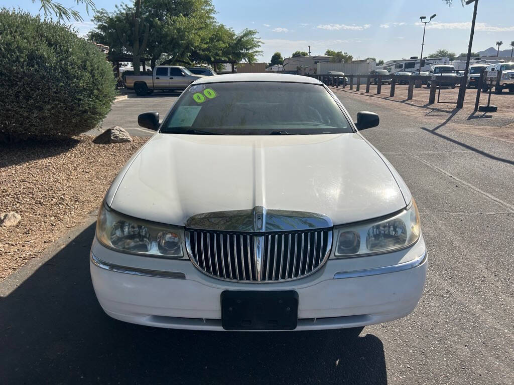 2000 Lincoln Town Car for sale at Big 3 Automart At Double H Auto Ranch in QUEEN CREEK, AZ