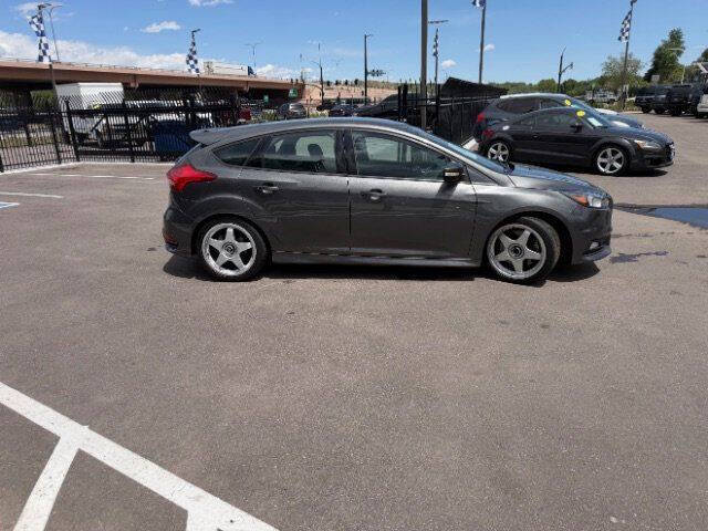 2016 Ford Focus ST