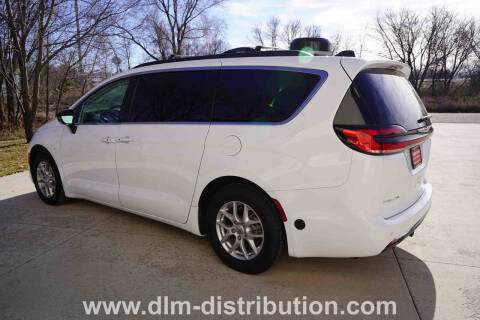 2024 Chrysler Pacifica Touring L