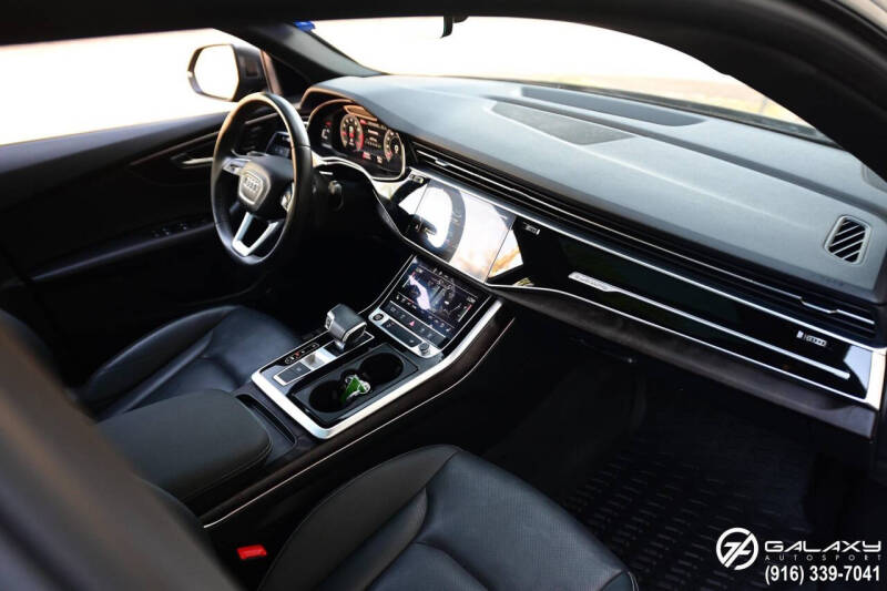 2021 Audi Q8 quattro Premium Plus 55 TFSI