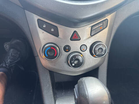 2015 Chevrolet Sonic LT Auto