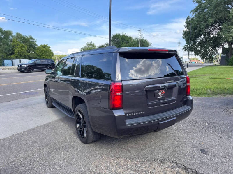 2018 Chevrolet Suburban LT