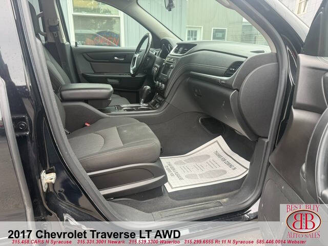 2017 Chevrolet Traverse LT