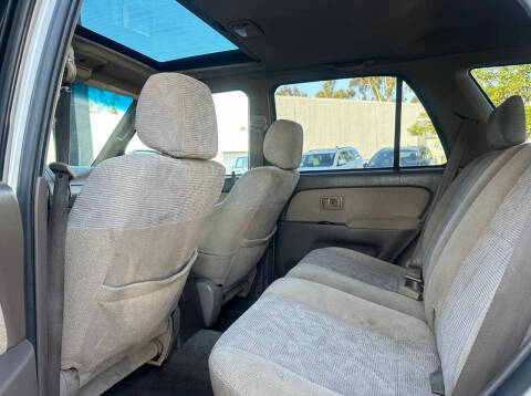 1999 Toyota 4Runner SR5