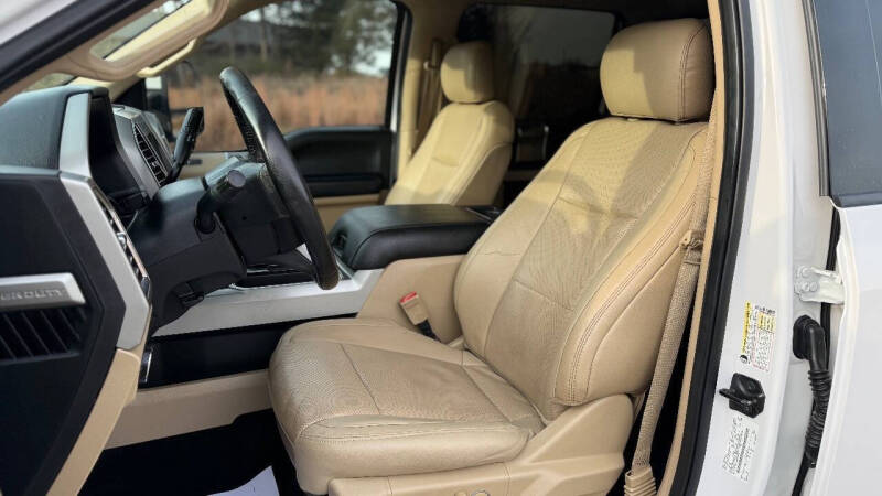 2017 Ford F-350 Super Duty Lariat