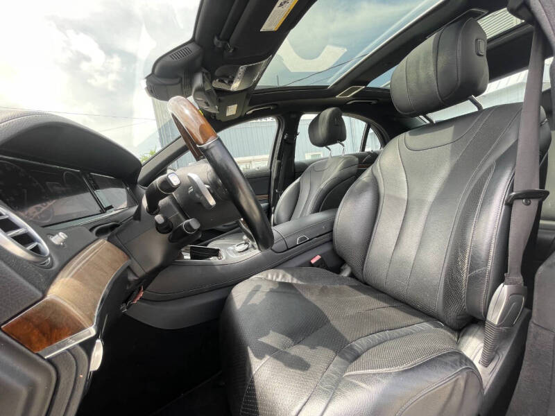 2014 Mercedes-Benz S-Class S 550