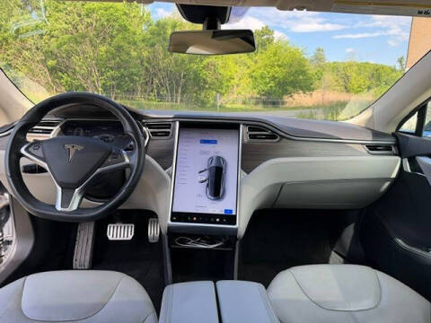 2014 Tesla Model S P85