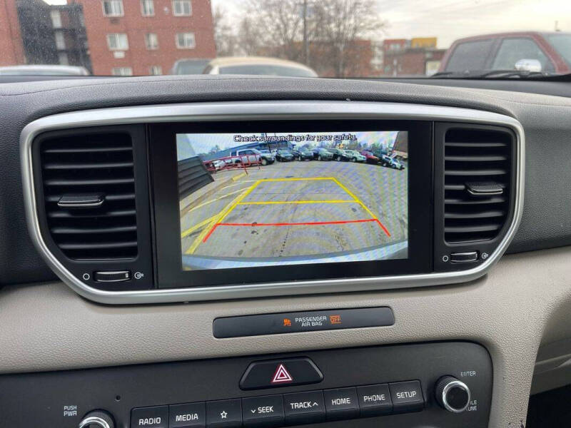 2022 Kia Sportage LX