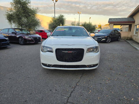 2023 Chrysler 300 S V6