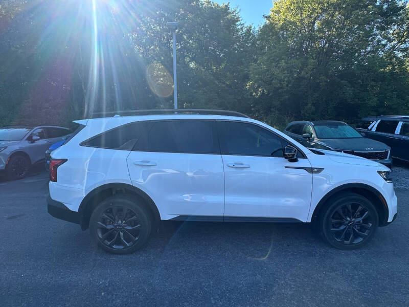 2022 Kia Sorento X-Line EX