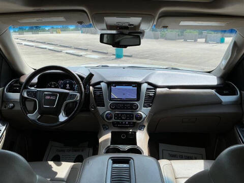 2017 GMC Yukon XL SLT