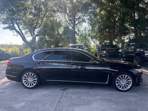 2022 BMW 7 Series 740i