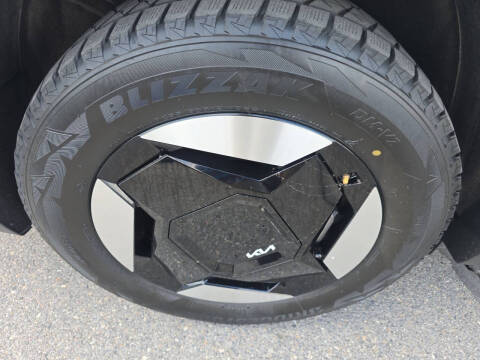 2024 Kia EV9 Wind