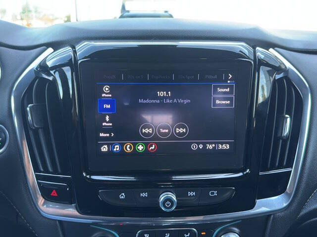 2023 Chevrolet Traverse LT Leather