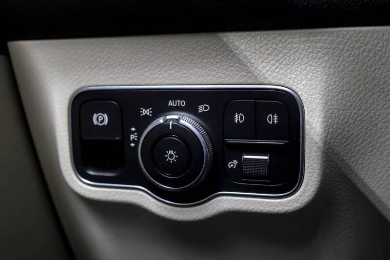 2020 Mercedes-Benz GLB GLB 250