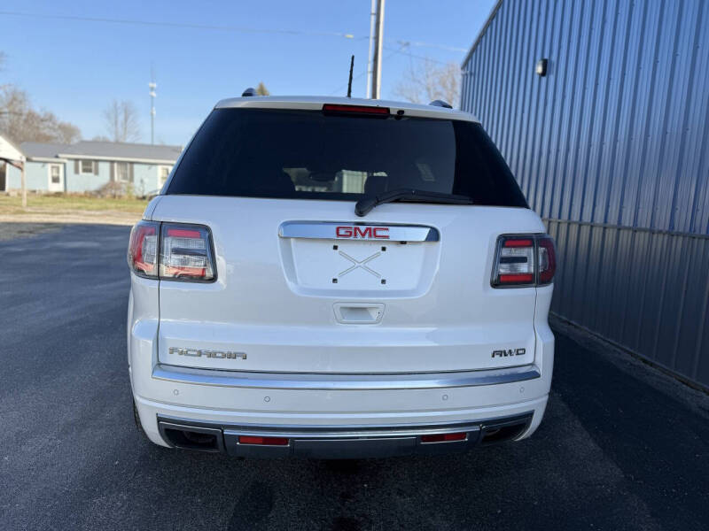 2016 GMC Acadia Denali