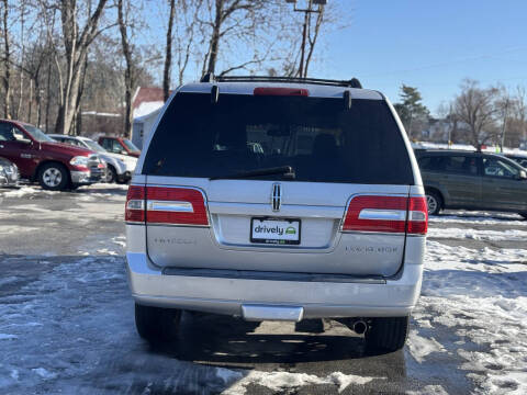2010 Lincoln Navigator L