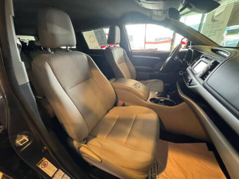 2017 Toyota Highlander