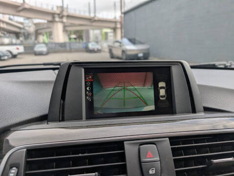 2017 BMW 3 Series 330e iPerformance