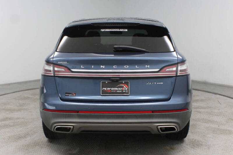 2019 Lincoln Nautilus Select