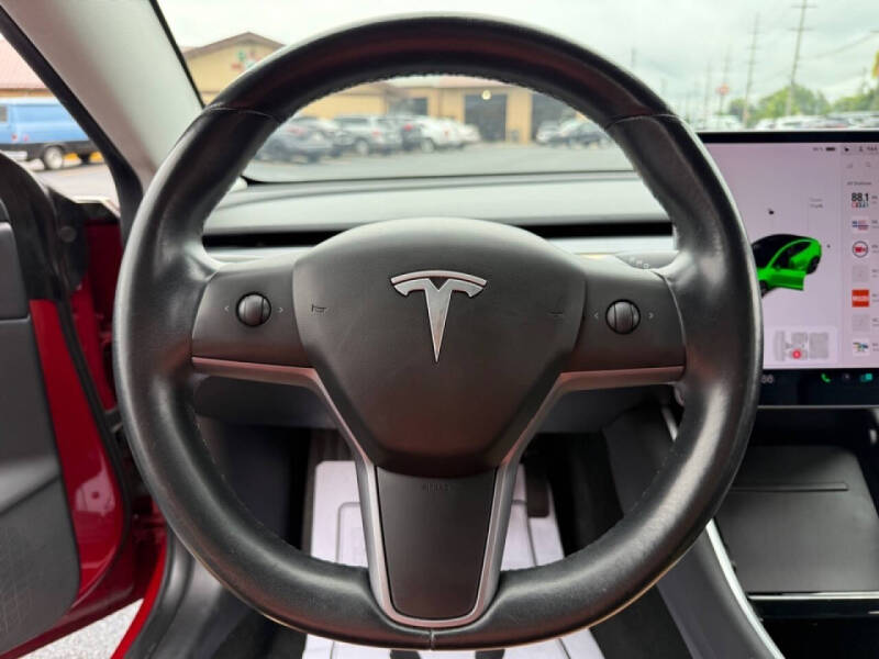2019 Tesla Model 3 Mid Range