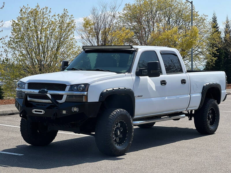 2004 Chevrolet Silverado 2500 for sale at Bright Star Motors in Tacoma WA