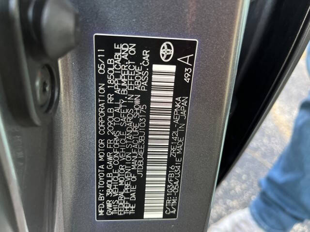 2011 Toyota Corolla LE