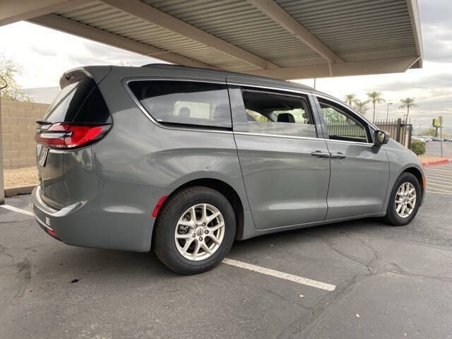 2022 Chrysler Pacifica Touring L