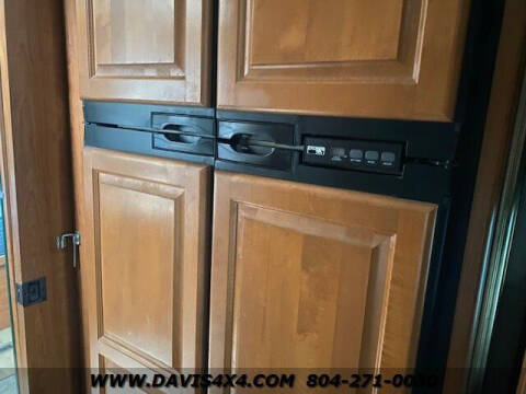 2006 Freightliner MH Chassis