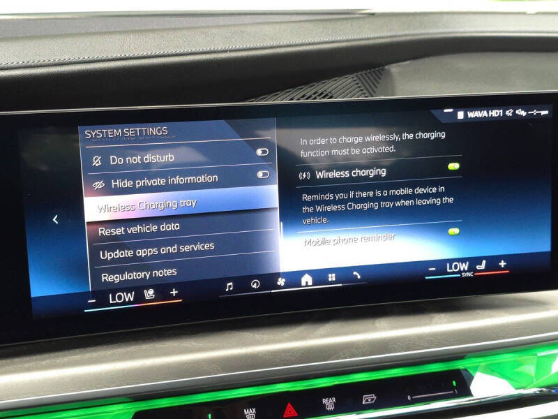 2023 BMW 7 Series 740i