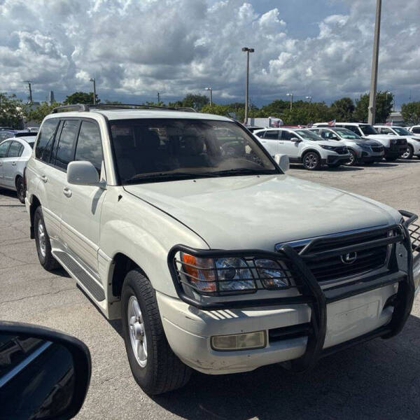 2000 Lexus LX 470
