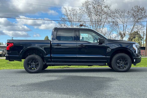 2025 Ford F-150 Lightning XLT