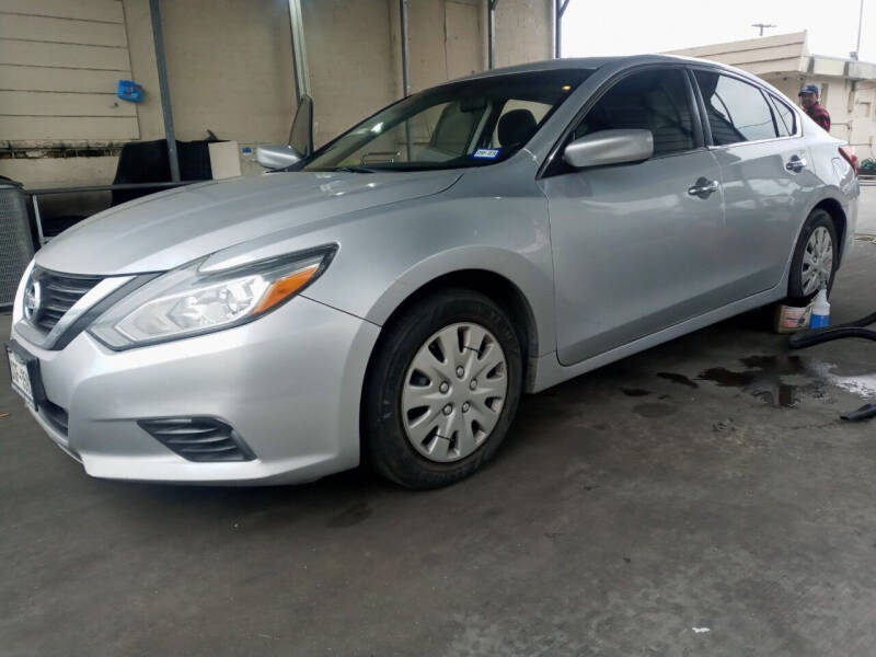 2016 Nissan Altima for sale at Auto Haus Imports in Grand Prairie TX